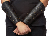 Leatherlike Warrior Wrist Armor