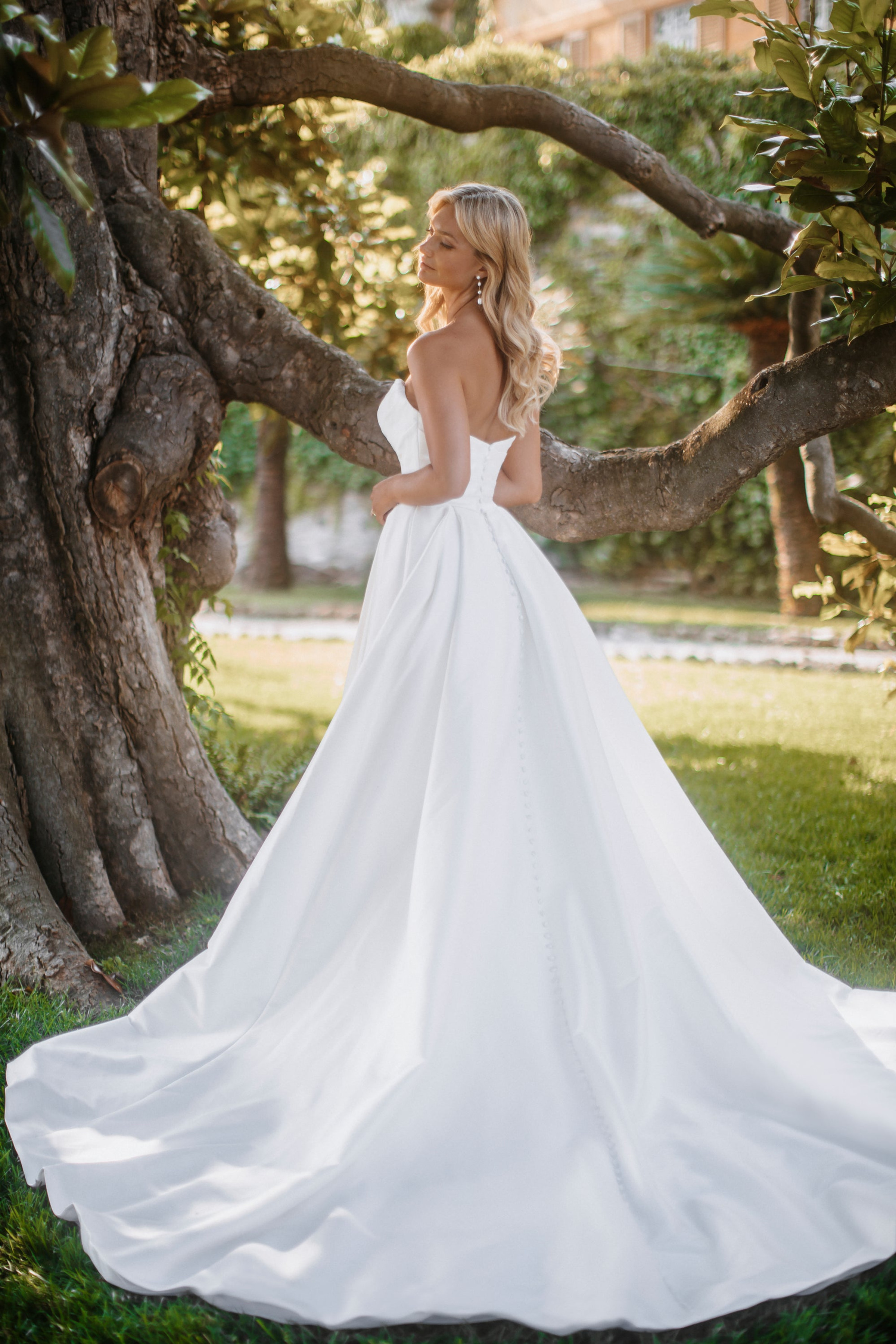 Portia Flowy A-Line Wedding Dress