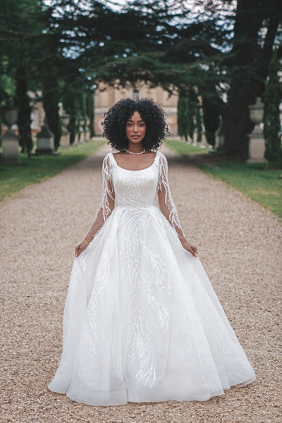 Opulent A-Line Wedding Dress with Floral Lace