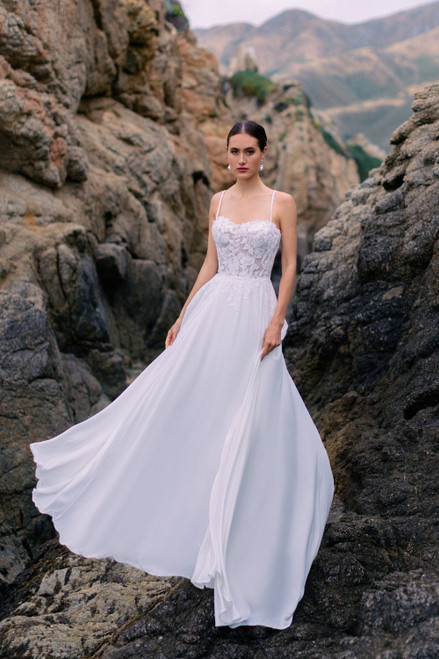 Allure Bridals Wedding Gown C174 – Unique Weddings by Craft Haven