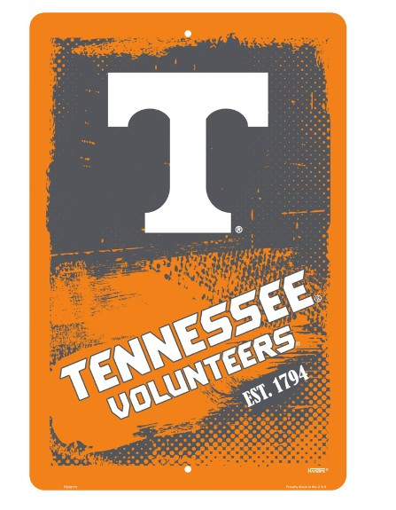 HangTime University of Tennessee - Tennessee Volunteers 12 x 18 inch Grunge Parking Sign