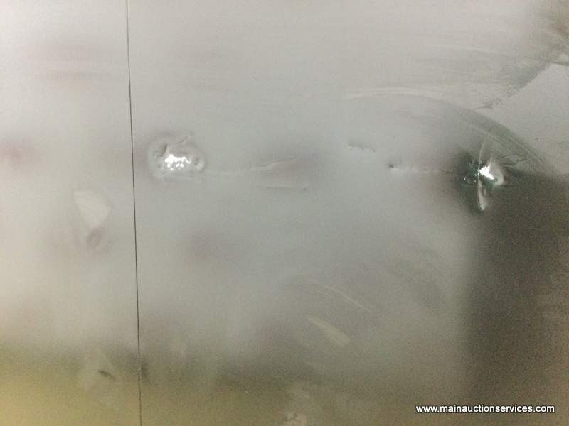 AVANTCO 52 2 SLIDING DOOR REFRIGERATOR