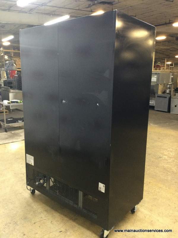 AVANTCO 52 2 SLIDING DOOR REFRIGERATOR