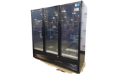 Refrigerador Turbo Air de 78" con 3 Puertas de Vidrio – Modelo TGM-72SDHB-N: Imprescindible en Cocinas Comerciales Modernas