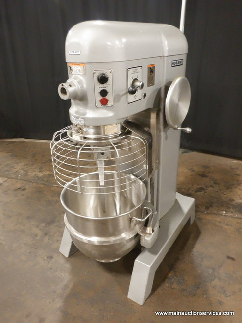 HOBART 60 QT DOUGH MIXER WITH BOWL, GUARD, 1 ATTACHMENT NO WARRANTY MANUFACTURER