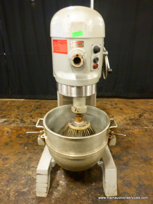 HOBART 60 QT DOUGH MIXER WITH BOWL AND ATTACHMENT NO MANUFACTURER WARRANTY