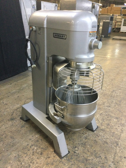 Nice! Hobart 60 Qt Dough Mixer With Guard and Bowl 1 Att