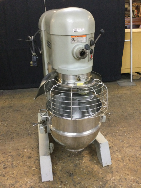 Hobart 60Qt Dough Mixer With Bowl 1 Attachment