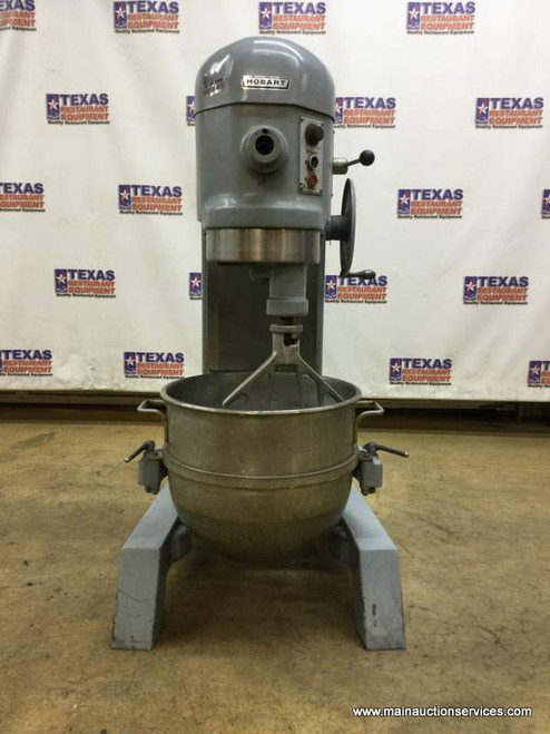HOBART 60 QT DOUGH MIXER WITH BOWL WITH 1 ATACHMENT