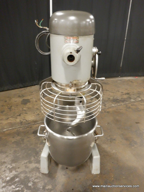 HOBART 40 QT DOUGH MIXER WITH BOWL, GUARD, 1 ATTACHMENT