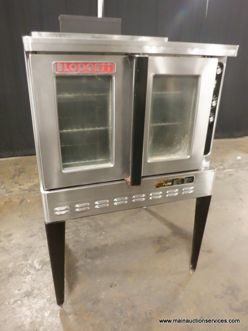 BLODGETT GAS FULL SIZE CONVECTION OVEN.