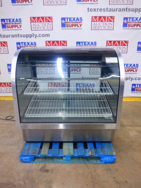 TRUE 48" CURVED GLASS REFRIGERATED DISPLAY (MF 2019)