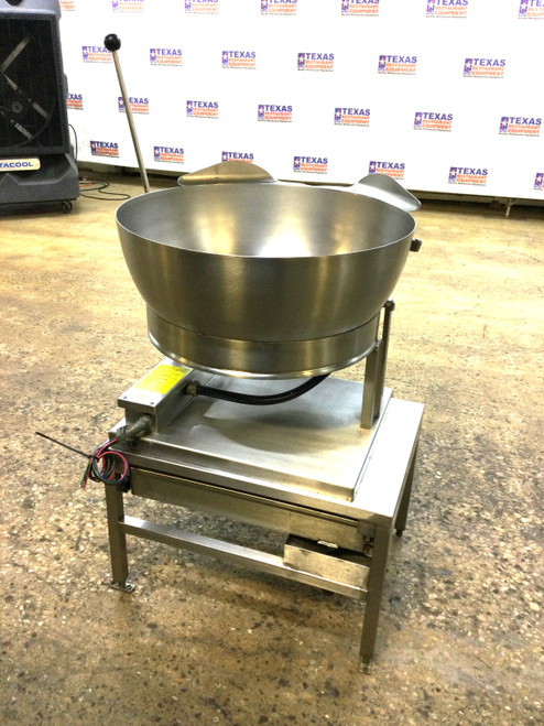 Nice! Cleveland  15 Gallon Electric Tilt Skillet