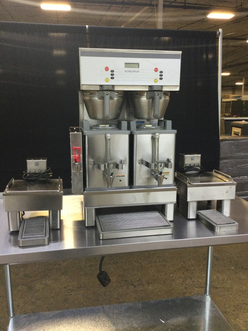 Nice! Bunn Dual Coffee Brewer W//Soft Heat Serving Stand MF 2021