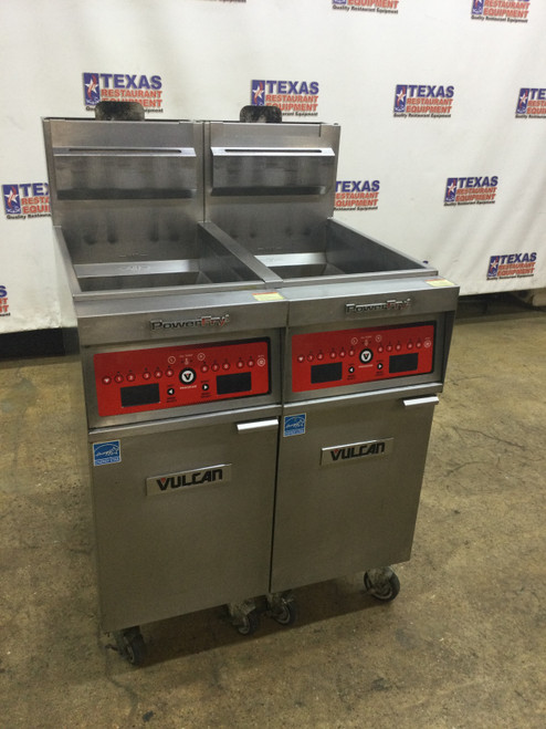 Nice! Vulcan  31” Gas 2 Bay 100 Lbs Deep Fryer With Caster