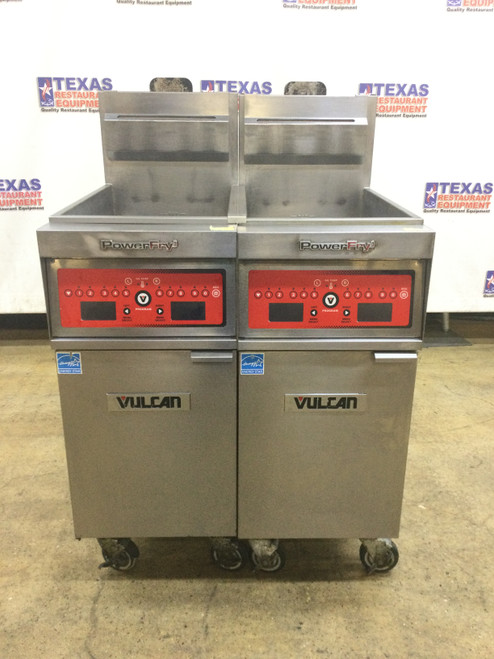 Nice! Vulcan 31” Gas 2 Bay 100 Lbs Deep Fryer W/Caster