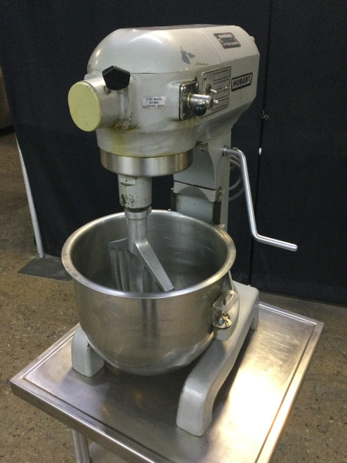 Hobart 20 Qt Dough Mixer With Bowl 1Attachment