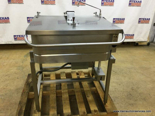 GROEN ELECTRIC 40GAL TILT SKILLET