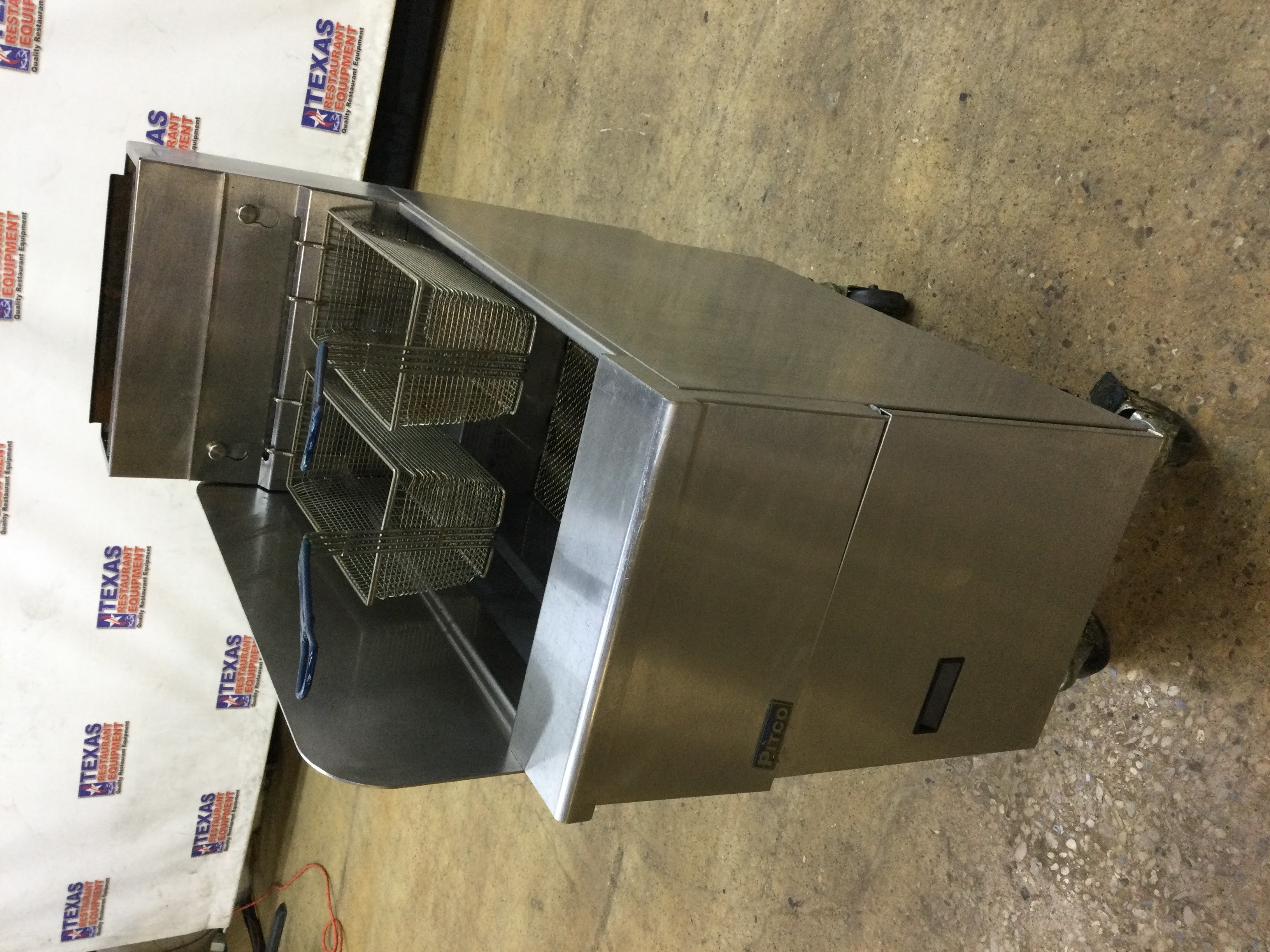 Pitco 16 Gas 40lbs Deep Fryer