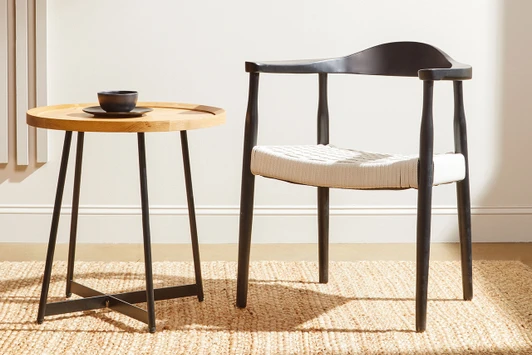Niklaus Side Table|oak lifestyle