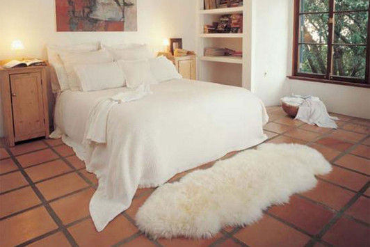 Sheepskin Rugs: Longwool Double Pelt Rug lifestyle