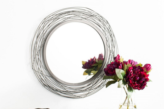 Norris Mirror lifestyle