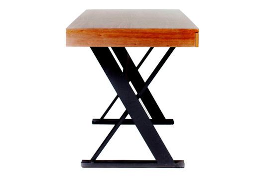 Reale Desk