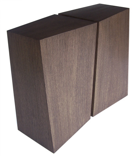Tide Short Dining Table Tide Short Dining Table