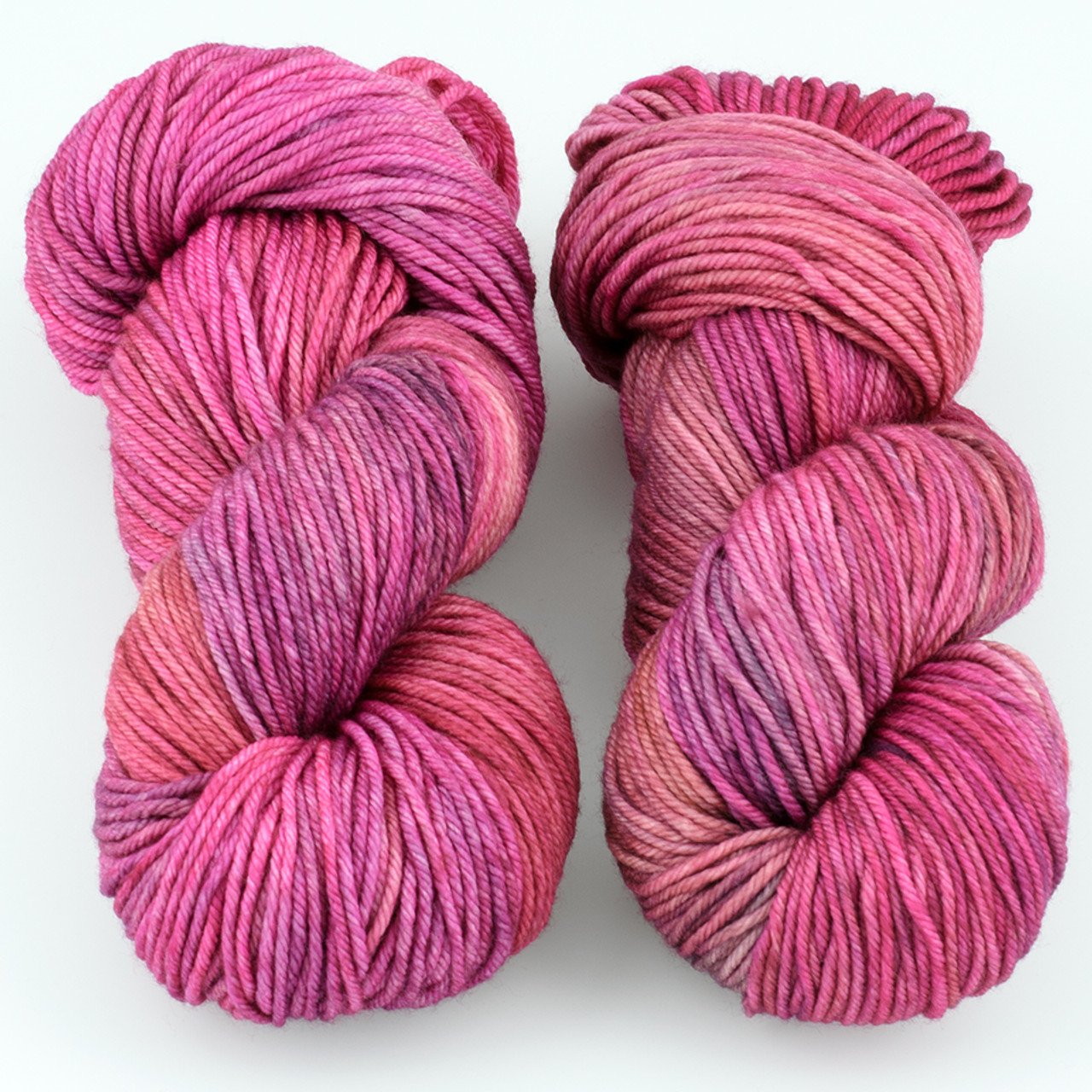 Malabrigo RIOS - MAGENTA |Worsted Weight Yarn (4) ,4 Ply, 100% Superwash  Merino Wool, Malabrigo Yarn, Gift for Knitters or Crocheters