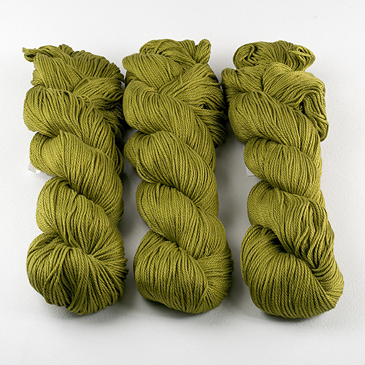 Cascade Yarns - Ultra Pima - Bright Olive 3745