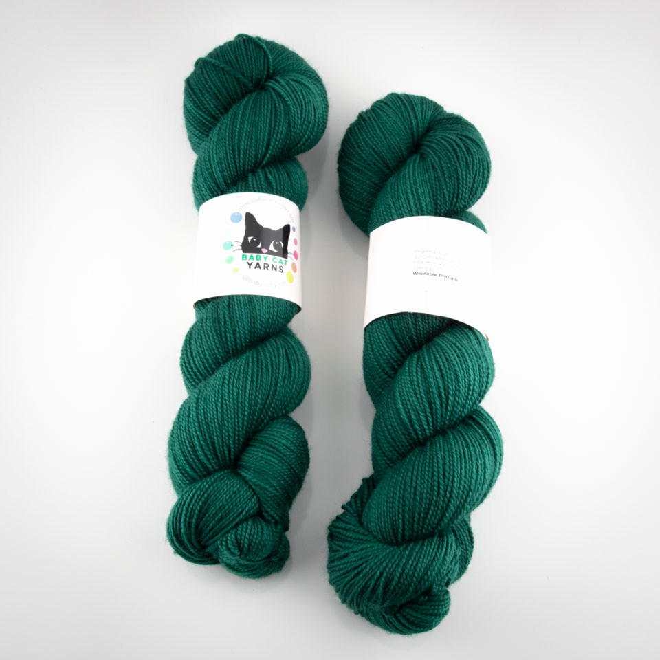 Baby Cat Yarns, Fingering // Wearable Phthalo