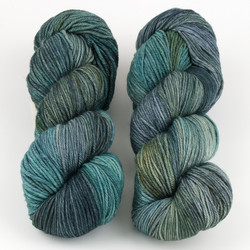 Malabrigo, Arroyo // Aguas at The Loopy Ewe Malabrigo, Arroyo // Aguas at The Loopy Ewe