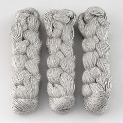 Blue Sky Fibers, Metalico // (1611) Silver at The Loopy Ewe Blue Sky Fibers, Metalico // (1611) Silver at The Loopy Ewe