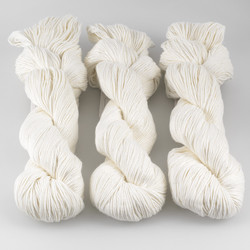 Cascade, Hampton // 03 White at The Loopy Ewe Cascade, Hampton // 03 White at The Loopy Ewe