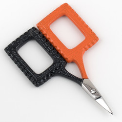 Scissors - Spooks & Spells Lace at The Loopy Ewe Scissors - Spooks & Spells Lace at The Loopy Ewe
