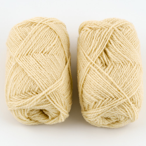 Jamieson & Smith, 2ply Jumper Weight // 96 at  The Loopy Ewe Jamieson & Smith, 2ply Jumper Weight // 96 at  The Loopy Ewe