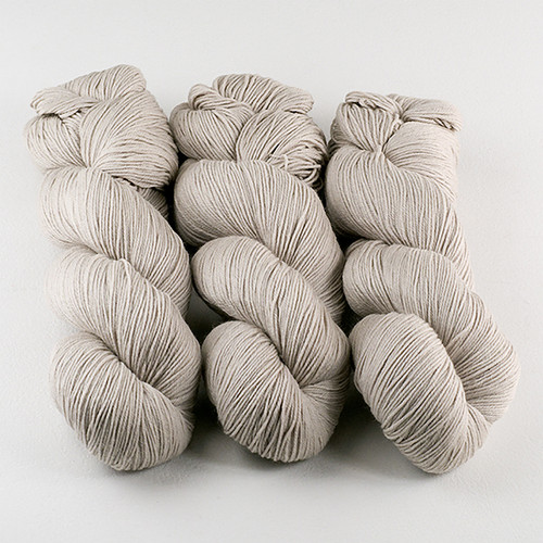 Cascade, Heritage Sock - Solids // 5681 Limestone at  The Loopy Ewe