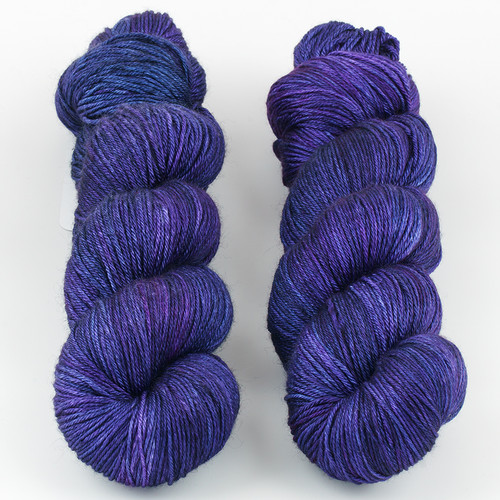JulieSpins, Silky 435 // Nightshade at  The Loopy Ewe