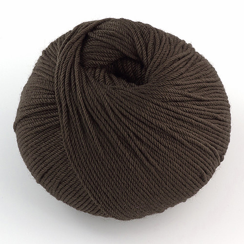 Cascade, 220 Superwash // 872 Bitter Chocolate at  The Loopy Ewe Cascade, 220 Superwash // 872 Bitter Chocolate at  The Loopy Ewe