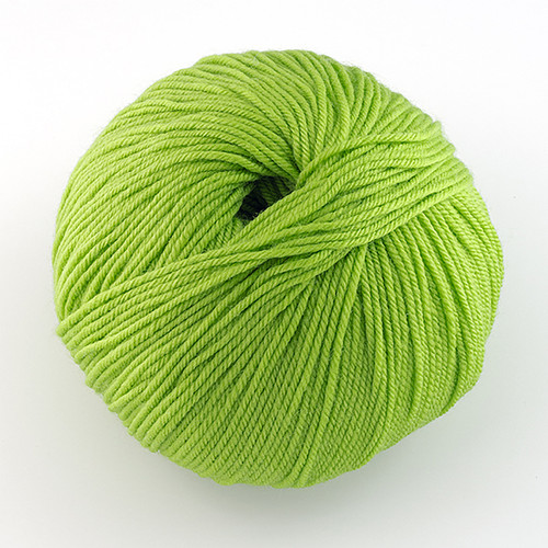 Cascade, 220 Superwash // 887 Wasabi at  The Loopy Ewe Cascade, 220 Superwash // 887 Wasabi at  The Loopy Ewe