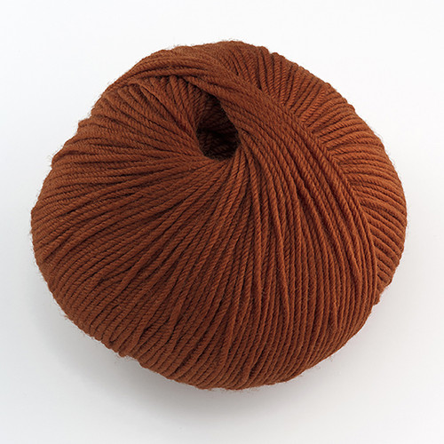 Cascade, 220 Superwash // 858 Dark Ginger at  The Loopy Ewe Cascade, 220 Superwash // 858 Dark Ginger at  The Loopy Ewe