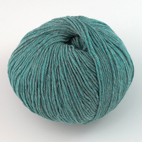 Cascade, 220 Superwash // 1910 Summer Sky Heather at  The Loopy Ewe Cascade, 220 Superwash // 1910 Summer Sky Heather at  The Loopy Ewe