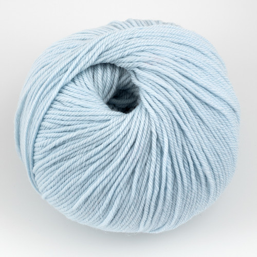 Cascade, 220 Superwash // 1914 Alaska Sky at  The Loopy Ewe Cascade, 220 Superwash // 1914 Alaska Sky at  The Loopy Ewe