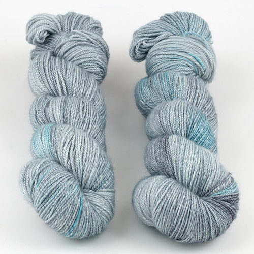 The Uncommon Thread, Posh Fingering // Cumulonimbus at  The Loopy Ewe The Uncommon Thread, Posh Fingering // Cumulonimbus at  The Loopy Ewe