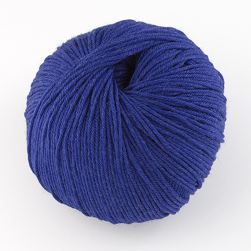 Cascade, 220 Superwash // 1925 Cobalt Heather at The Loopy Ewe Cascade, 220 Superwash // 1925 Cobalt Heather at The Loopy Ewe