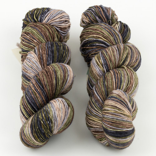 Urth Yarns, Uneek Fingering // 3006 at The Loopy Ewe