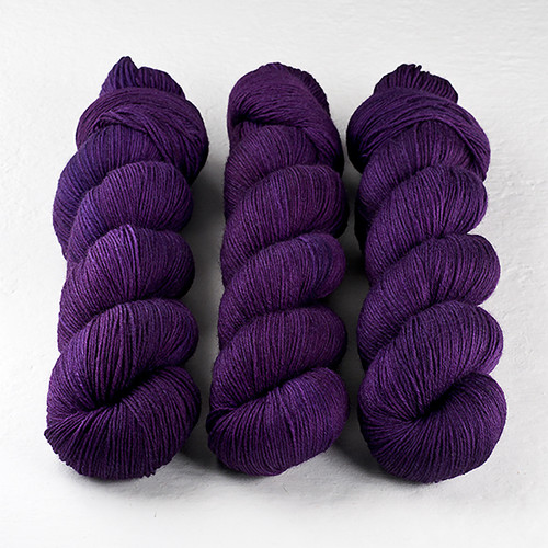 Wollmeise, Twin // Amethyst (Dark) Wollmeise, Twin // Amethyst (Dark)
