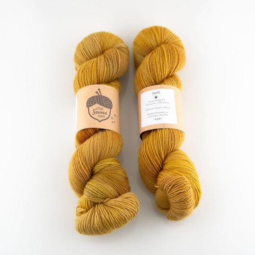 Little Squirrel Yarn, Pecan Single Ply // Ochre