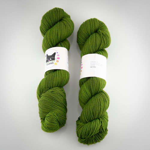 Baby Cat Yarns, Fingering // Sap Green (Discordant palette) at The Loopy Ewe