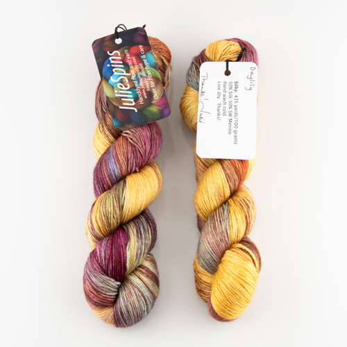 JulieSpins, Silky 435 // Day Lily at The Loopy Ewe